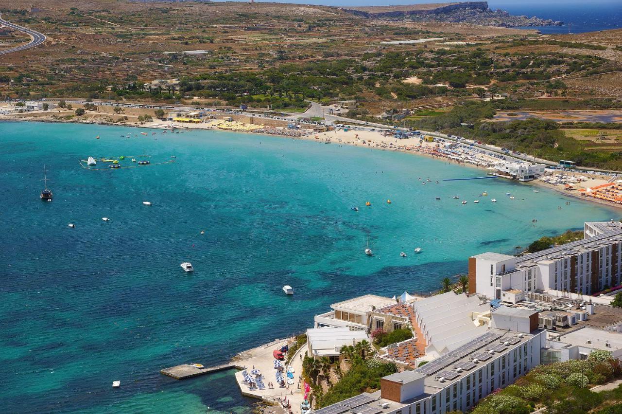 Summer Breeze Penthouse With Private Hot Tub & Terrace With Panoramic Views, By Getawaysmalta Mellieħa Exteriör bild